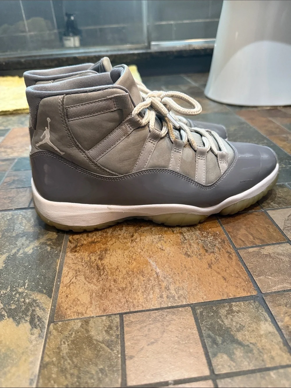 Jordan 11 Gray High-Top Men's Sneakers - Brand Unspecified